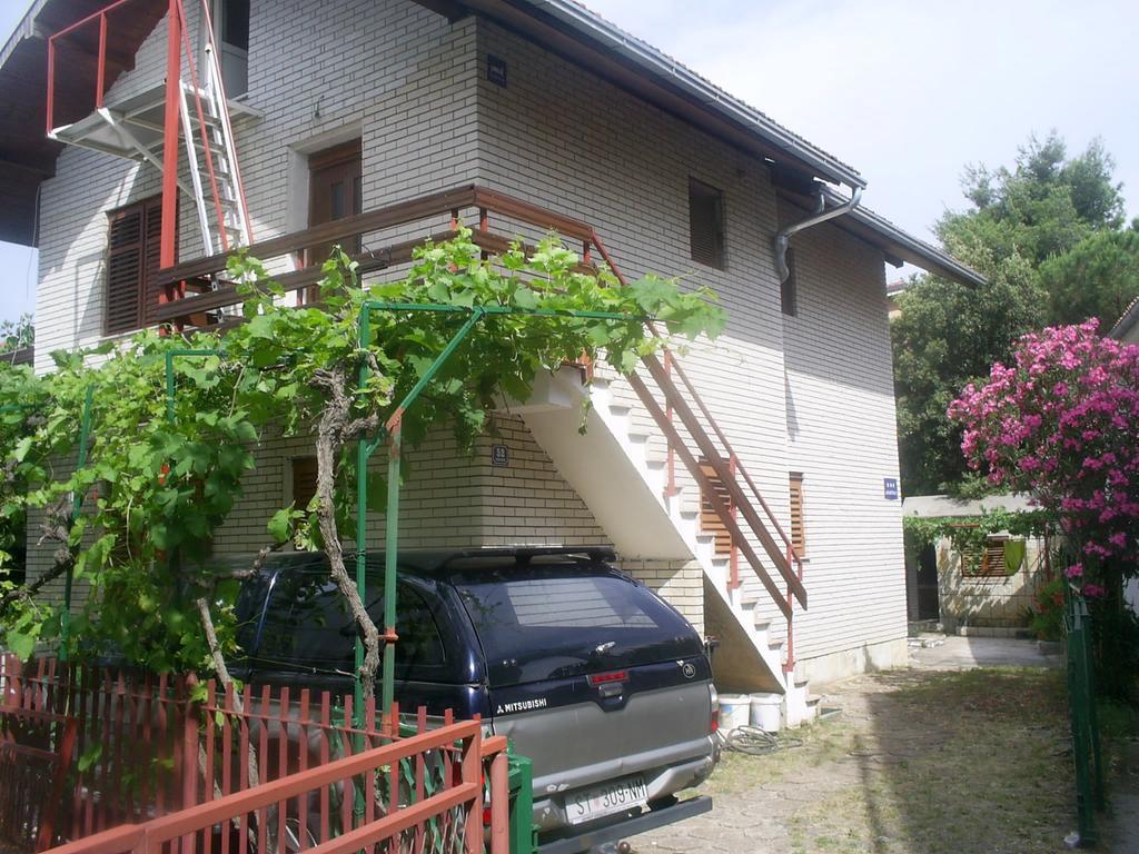 Apartments Draga Zaboric Bagian luar foto